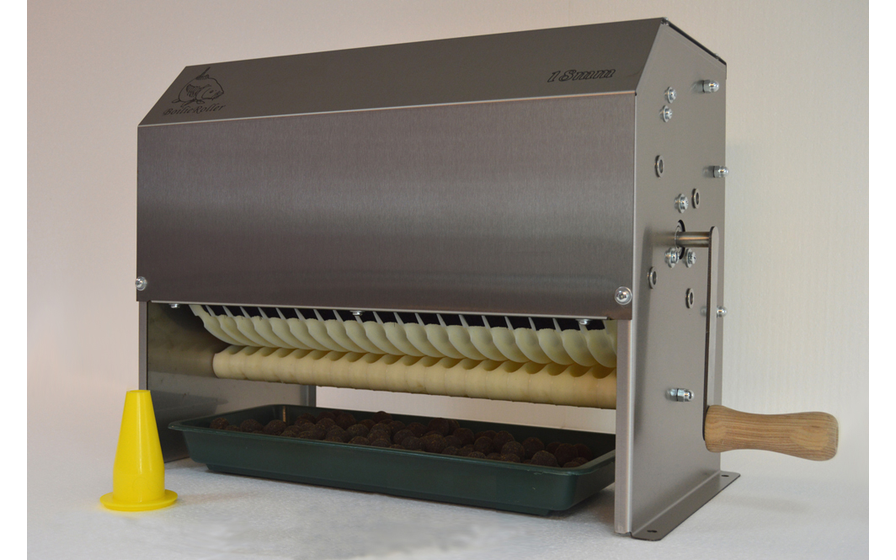 Defective bait making equipment with scratches