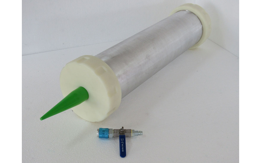 Pneumatic dough gun with 4 kg dough